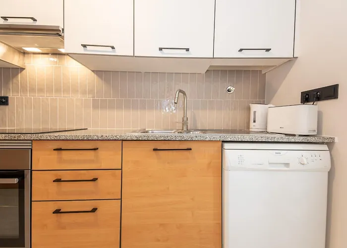 Casa Amarela - With Pool, Close To Beaches, Golf And Nature - Conceicao E De تافيرا