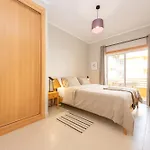 Casa Amarela - With Pool, Close To Beaches, Golf And Nature - Conceicao E De Apartament *