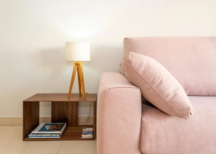 Casa Amarela - With Pool, Close To Beaches, Golf And Nature - Conceicao E De * 타비라