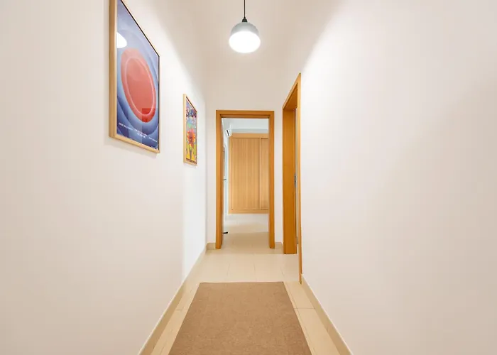 아파트 Casa Amarela - With Pool, Close To Beaches, Golf And Nature - Conceicao E De 타비라