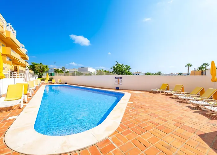 Apartment Casa Amarela - With Pool, Close To Beaches, Golf And Nature - Conceicao E De Tavira